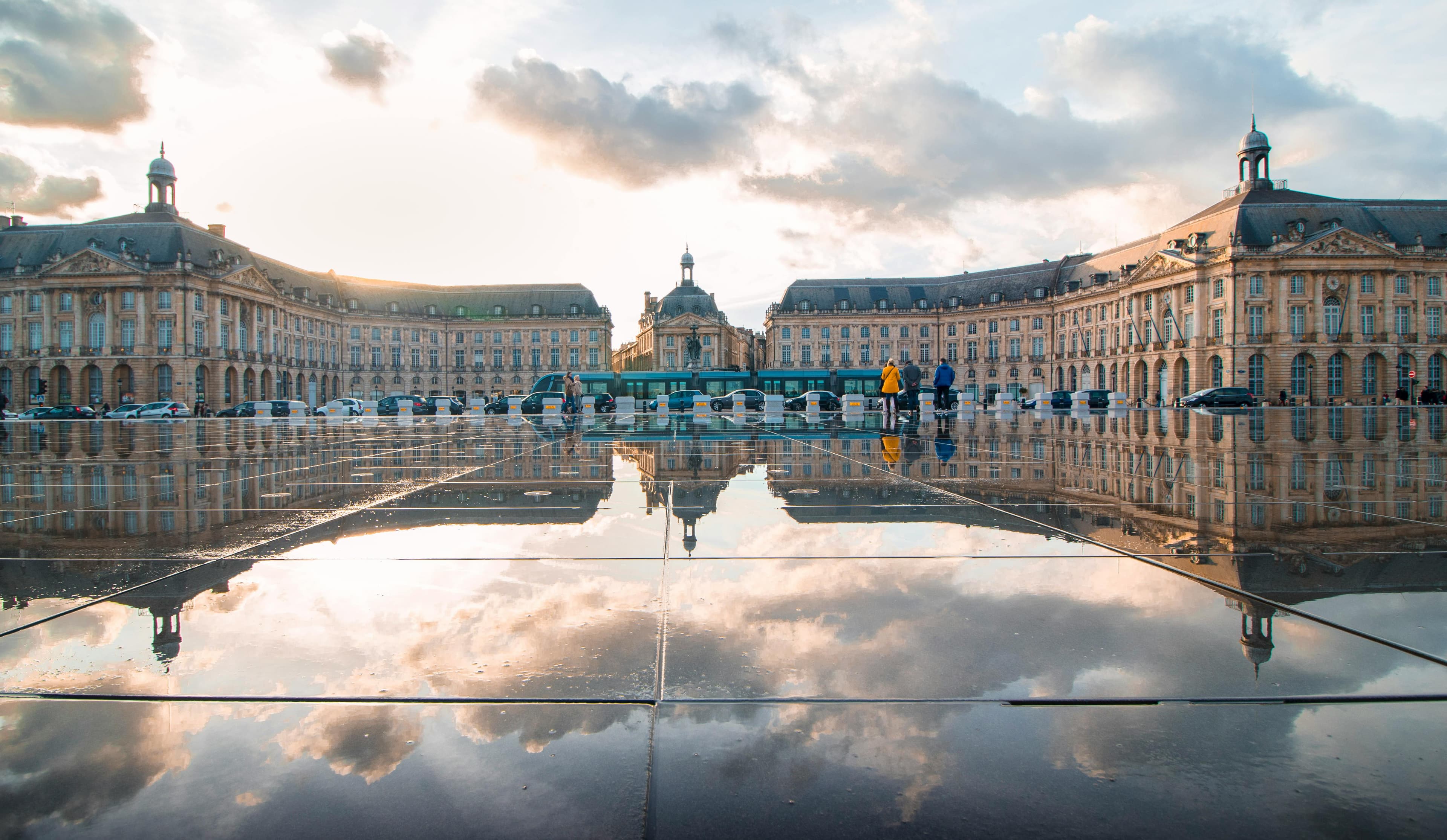 Quartier Capucins-Victoire à Bordeaux - Installation panneaux solaires